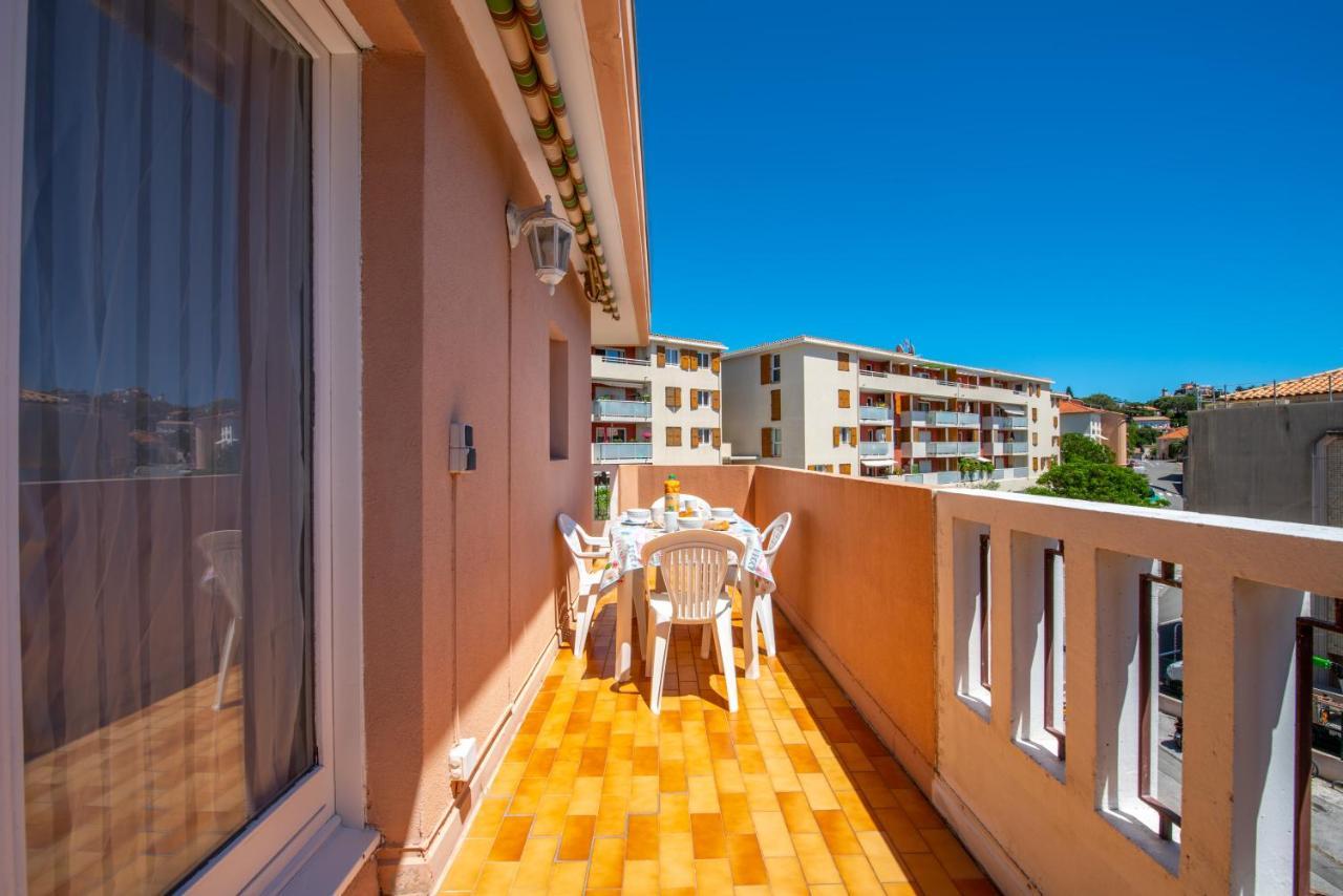 T2 En Hypercentre -Parking Prive-Clim-Proche Plage Sainte-Maxime Exterior foto